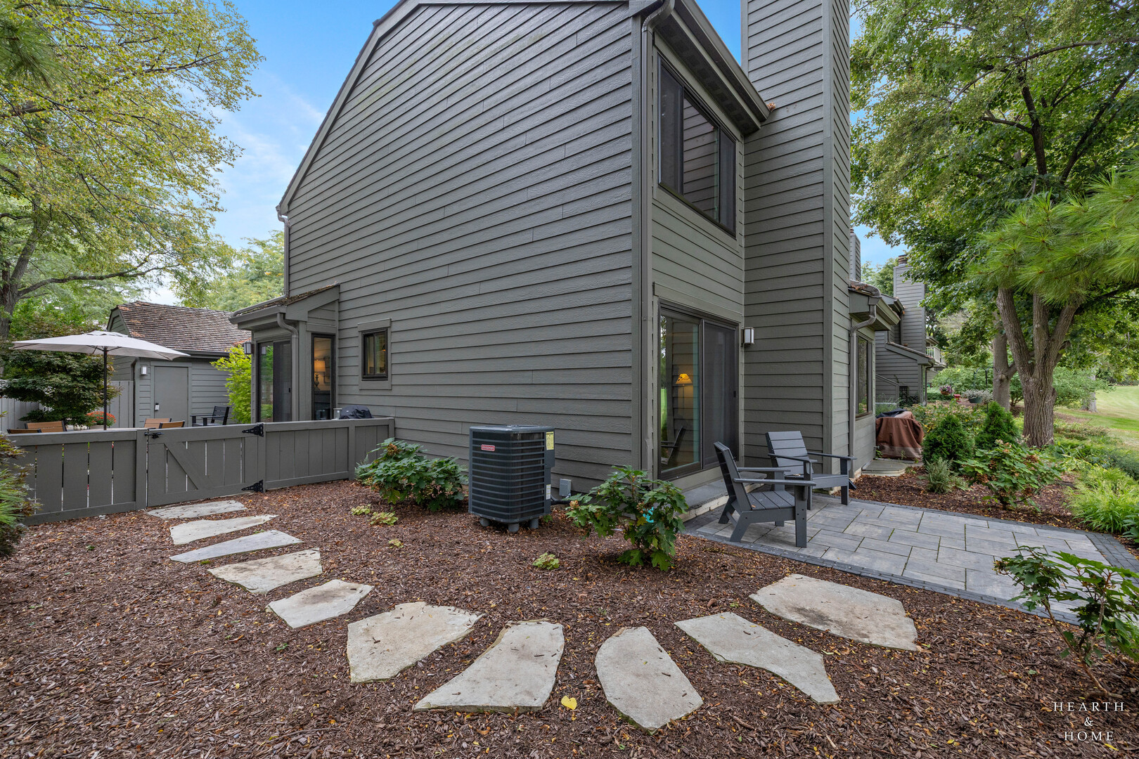 320 Oak Hill Road Property Photo 4
