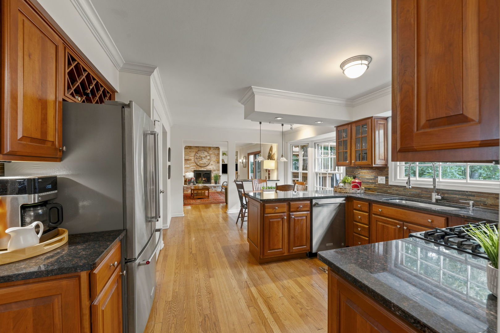 1245 Yorkshire Woods Court Property Photo 9