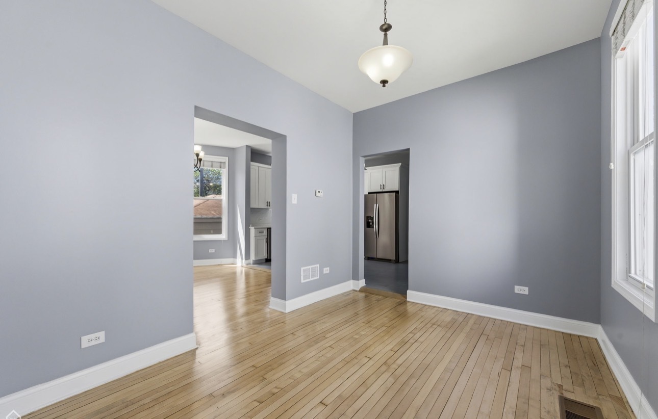 3726 W Mclean Avenue Property Photo 10