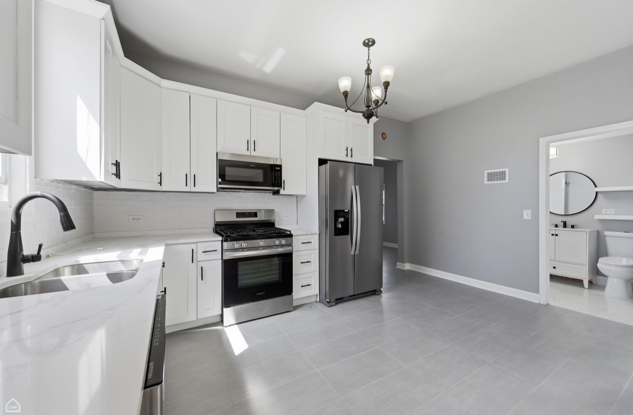 3726 W Mclean Avenue Property Photo 12