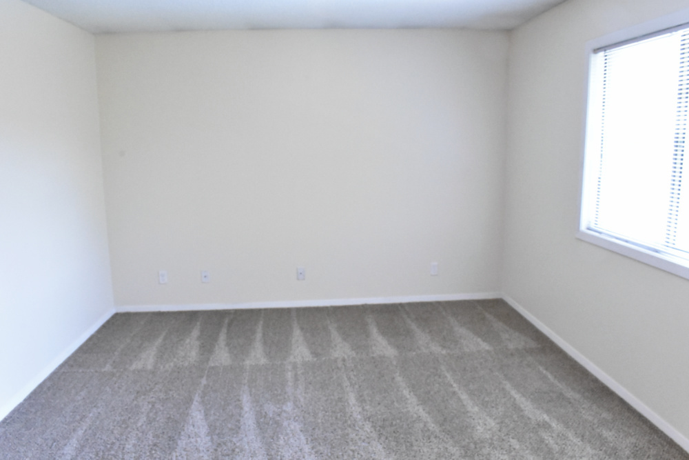 1340 Brook Street L Property Photo 8