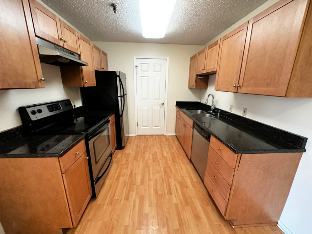 1340 Brook Street M Property Photo 2
