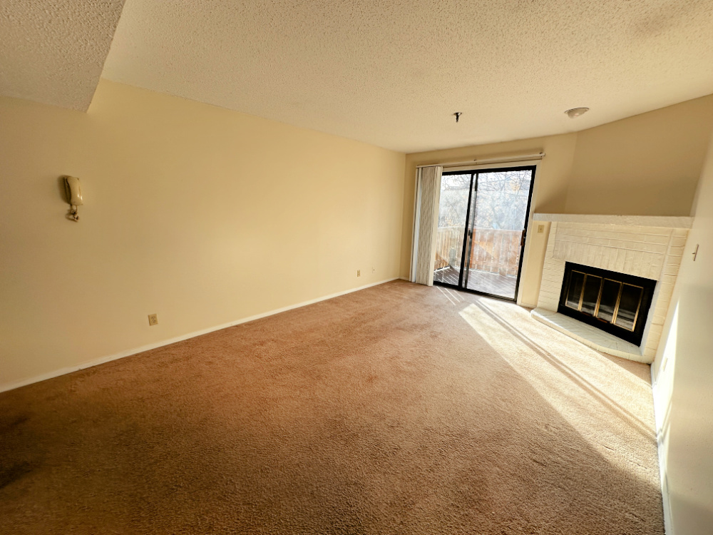 1340 Brook Street M Property Photo 3