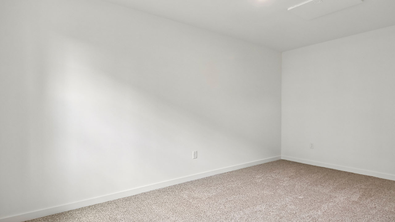 2726 Arrowhead Drive Property Photo 6