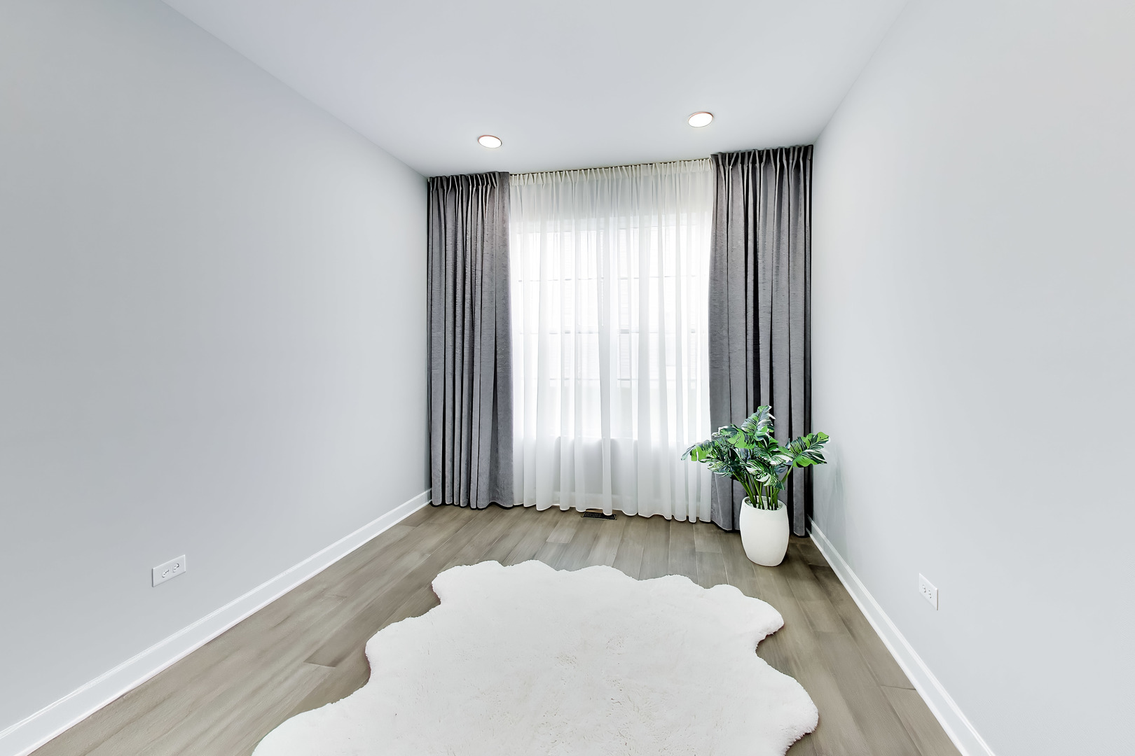 25409 W Rock Drive Property Photo 13
