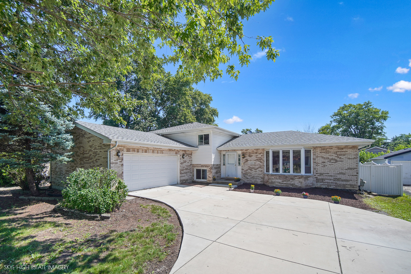 16803 92nd Avenue Property Photo 1