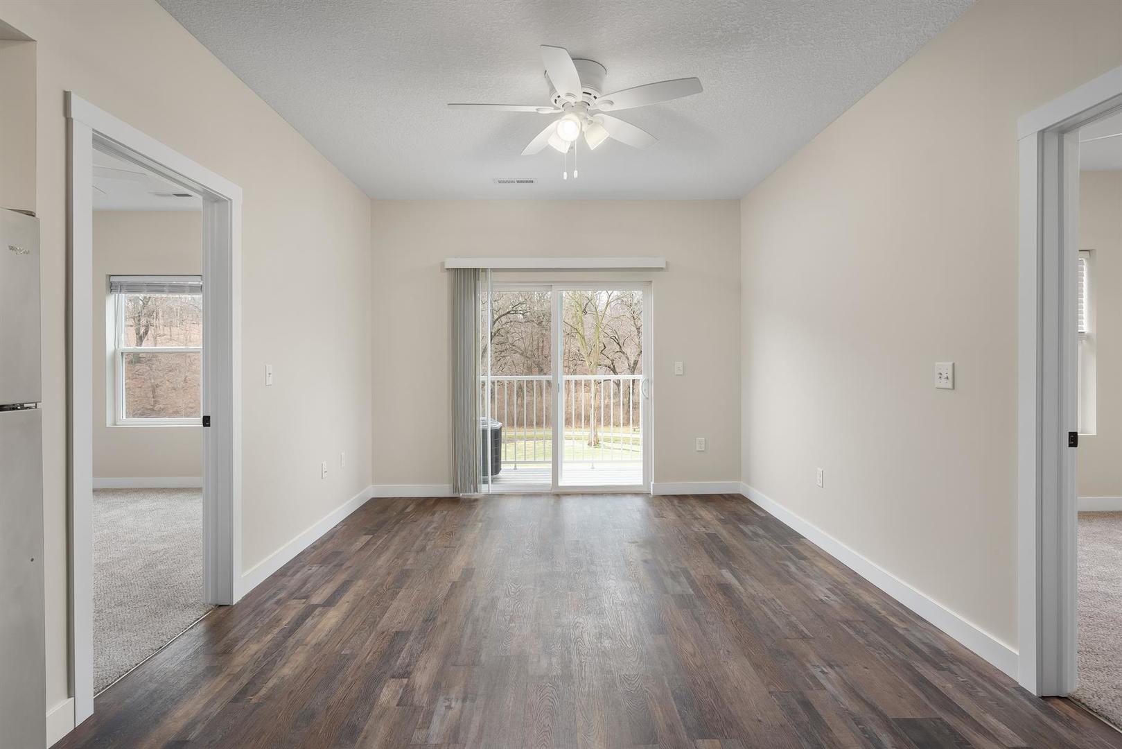 1176 Devils Glen Road 201 Property Photo 8