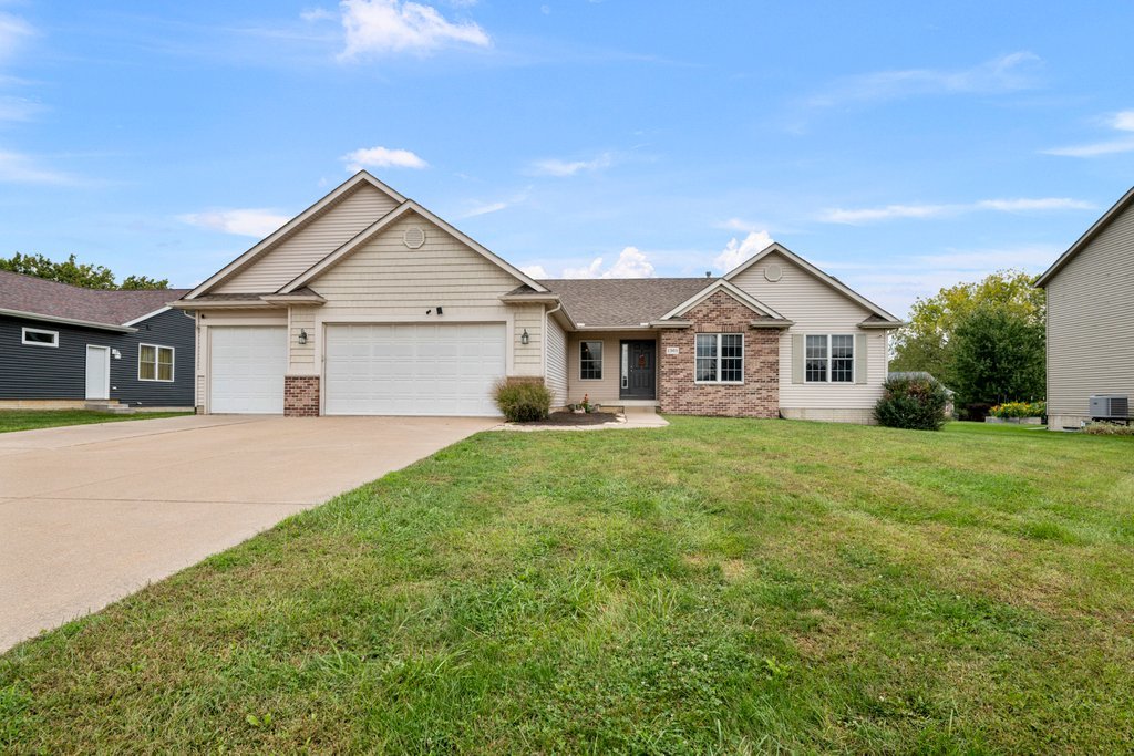 1301 9th Avenue Property Photo 2
