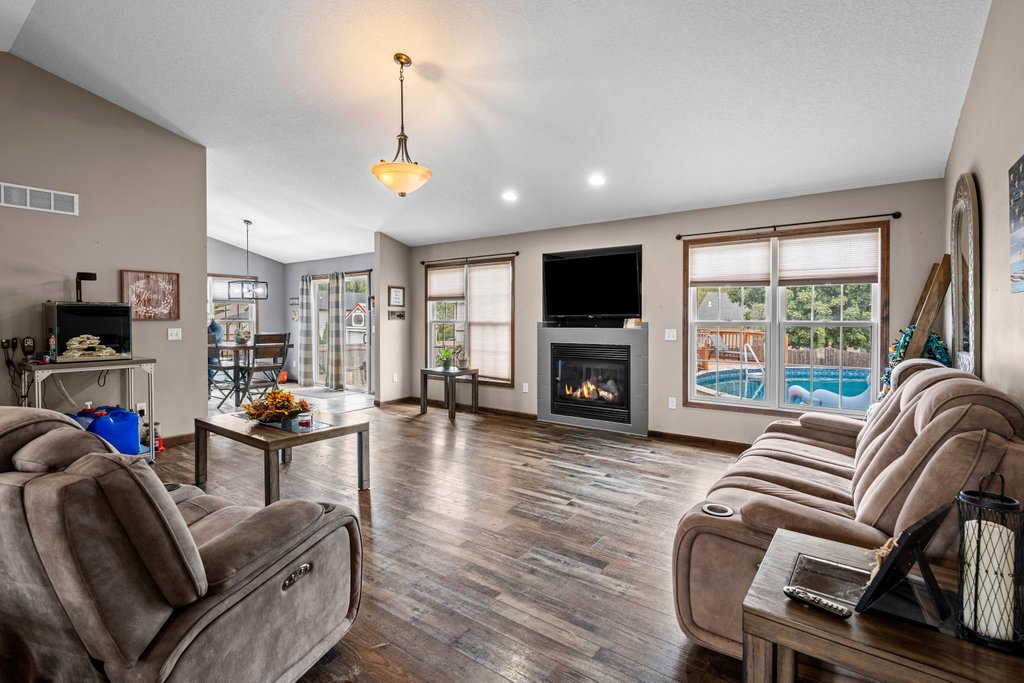 1301 9th Avenue Property Photo 12