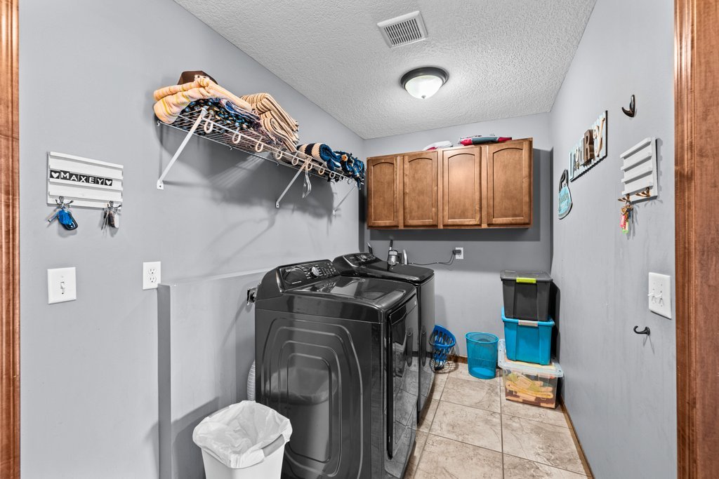 1301 9th Avenue Property Photo 23