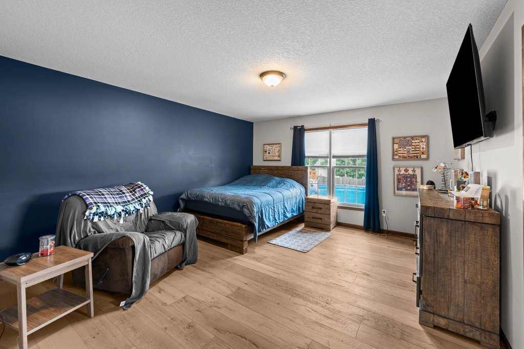 1301 9th Avenue Property Photo 24