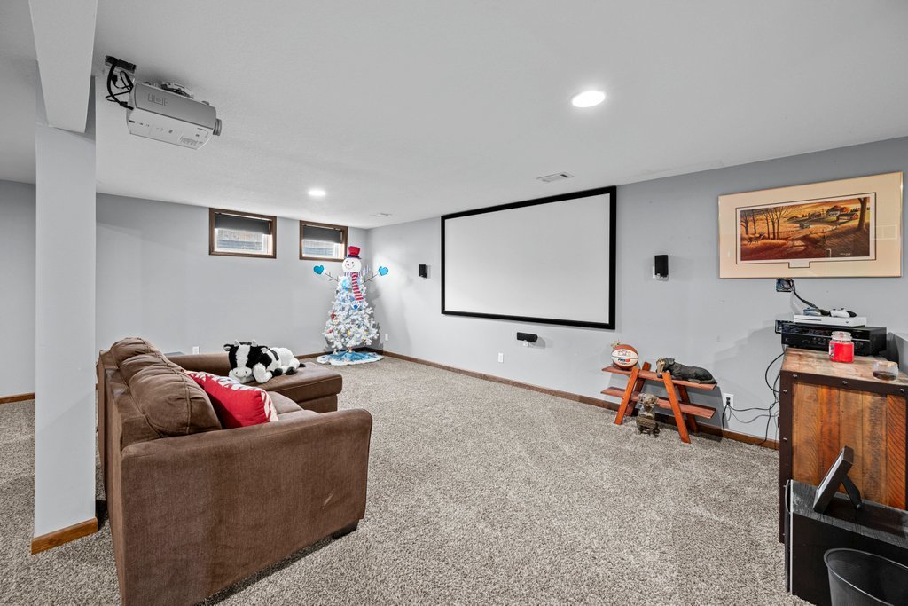 1301 9th Avenue Property Photo 36