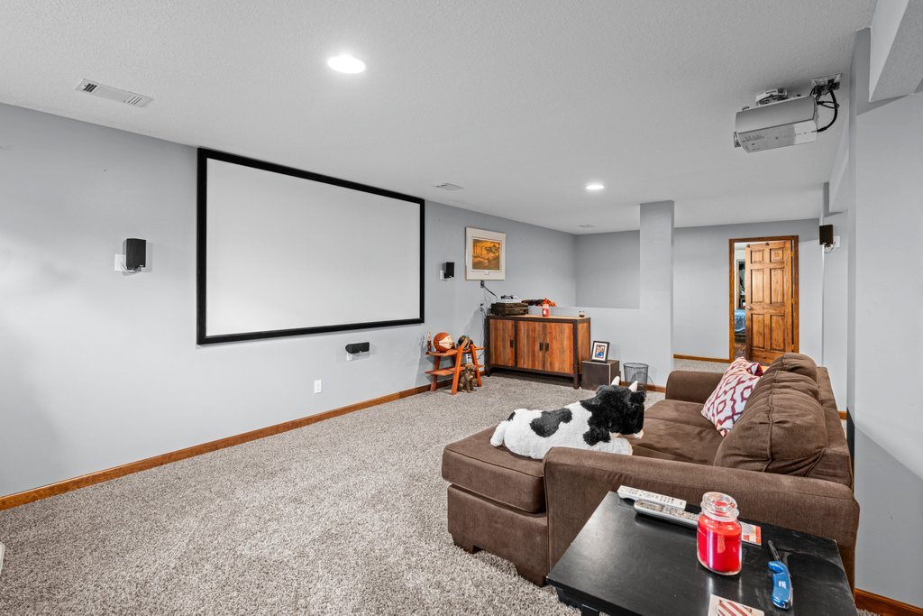1301 9th Avenue Property Photo 37