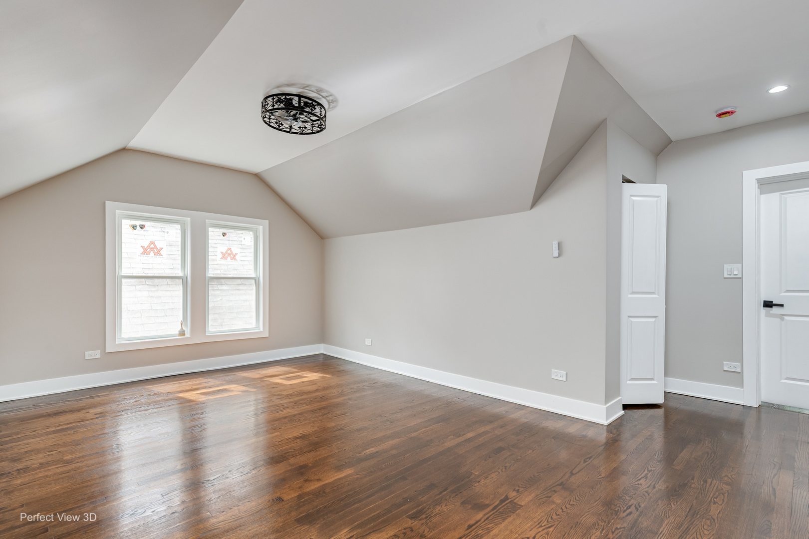 1128 N Lockwood Avenue Property Photo 16
