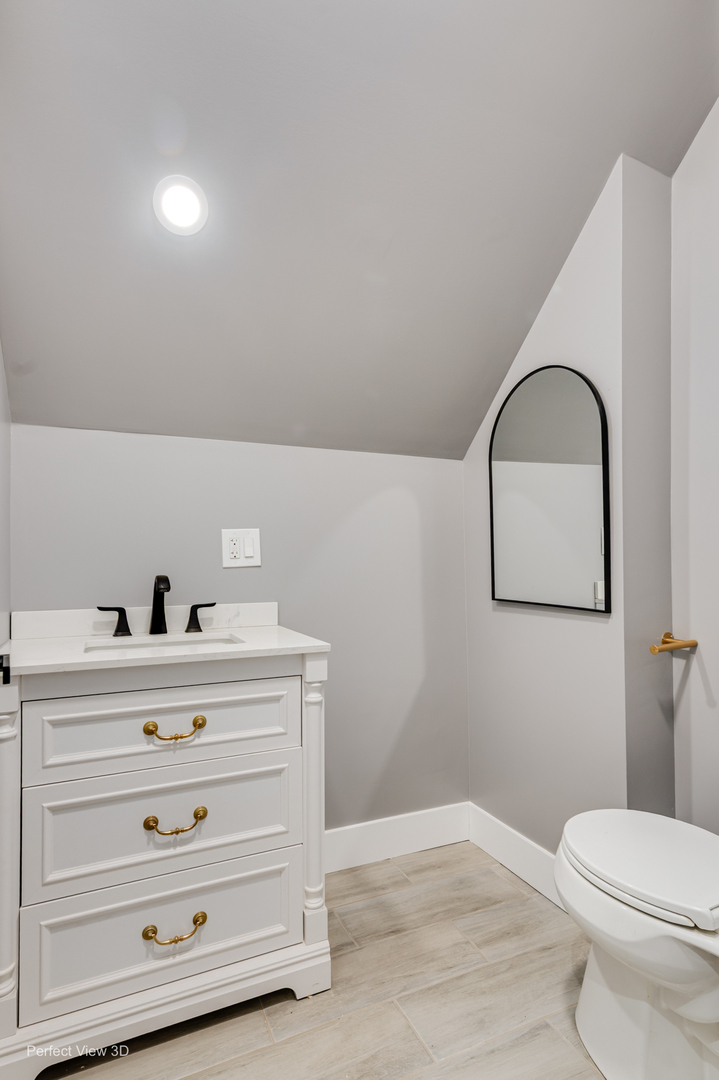 1128 N Lockwood Avenue Property Photo 19