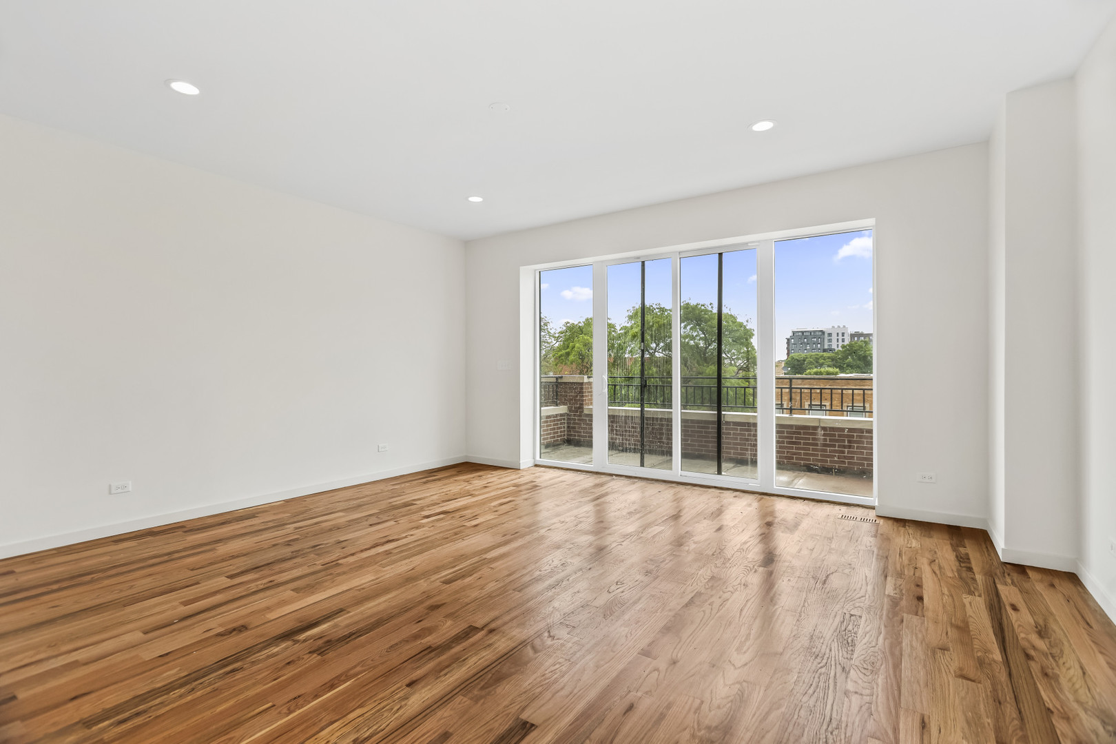4316 S Michigan Avenue 3s Property Photo 4