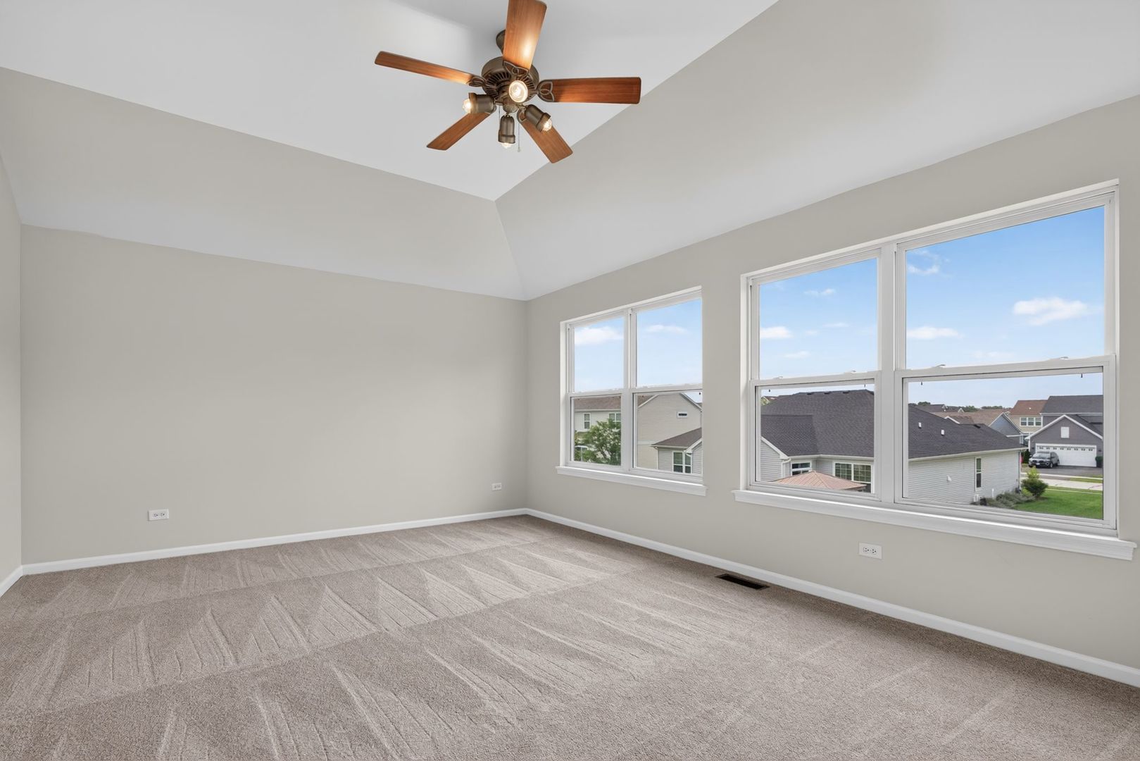 16055 Selfridge Circle Property Photo 33