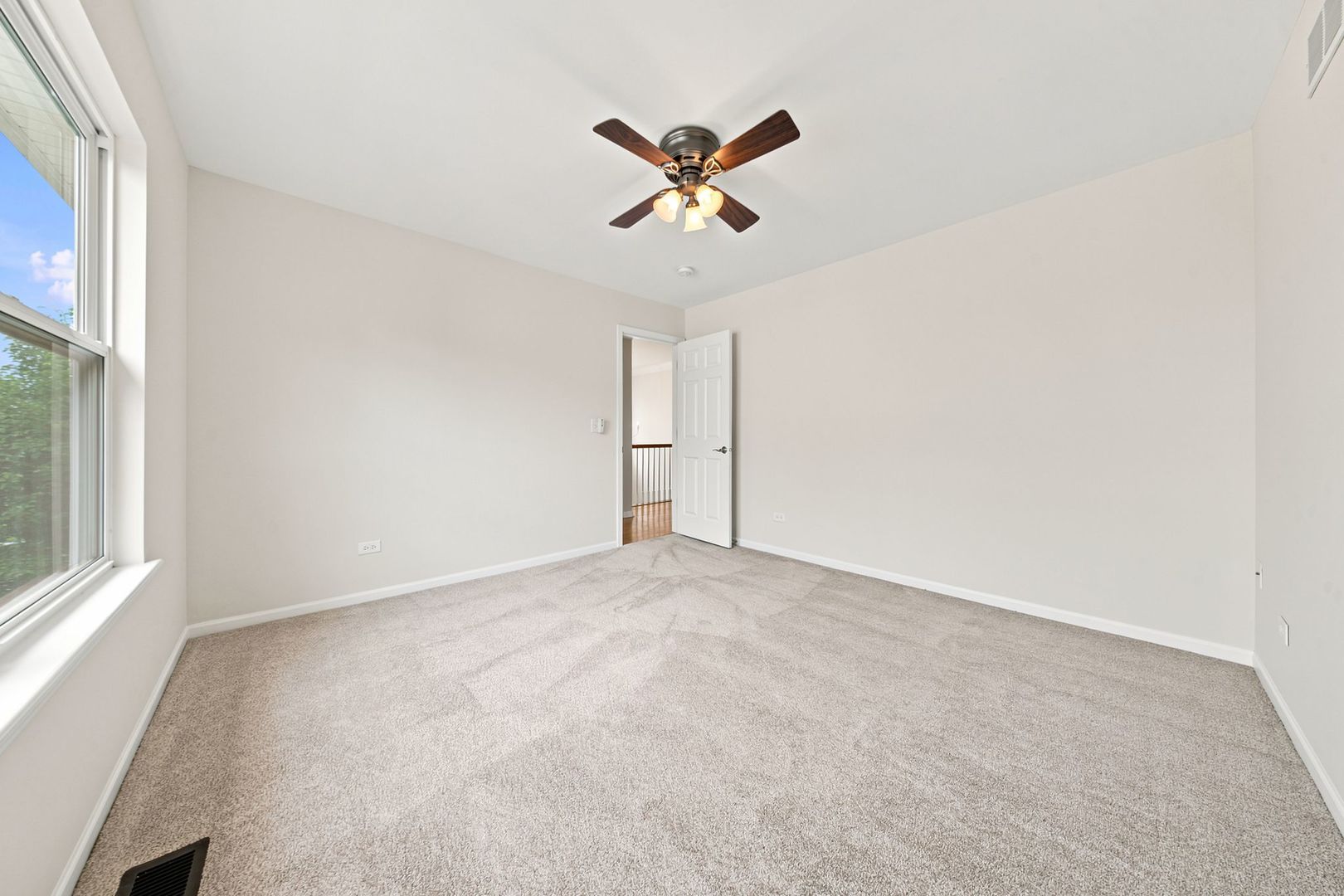 16055 Selfridge Circle Property Photo 35