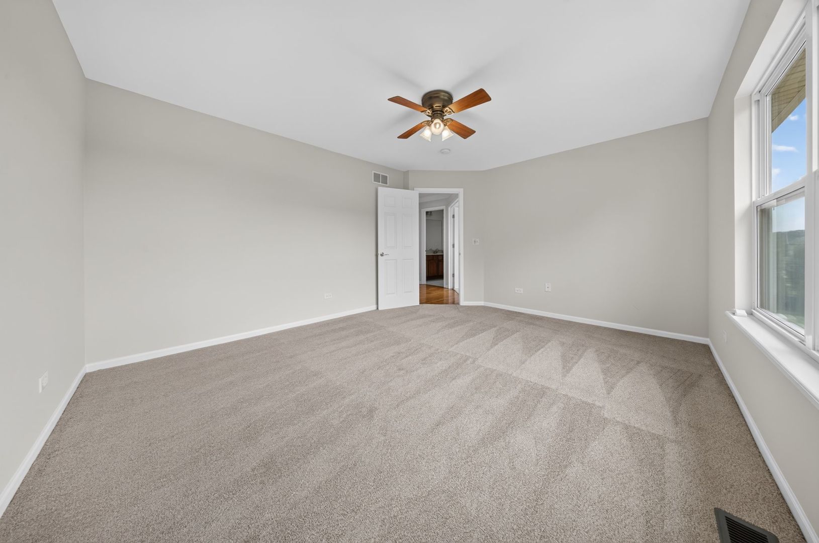 16055 Selfridge Circle Property Photo 38