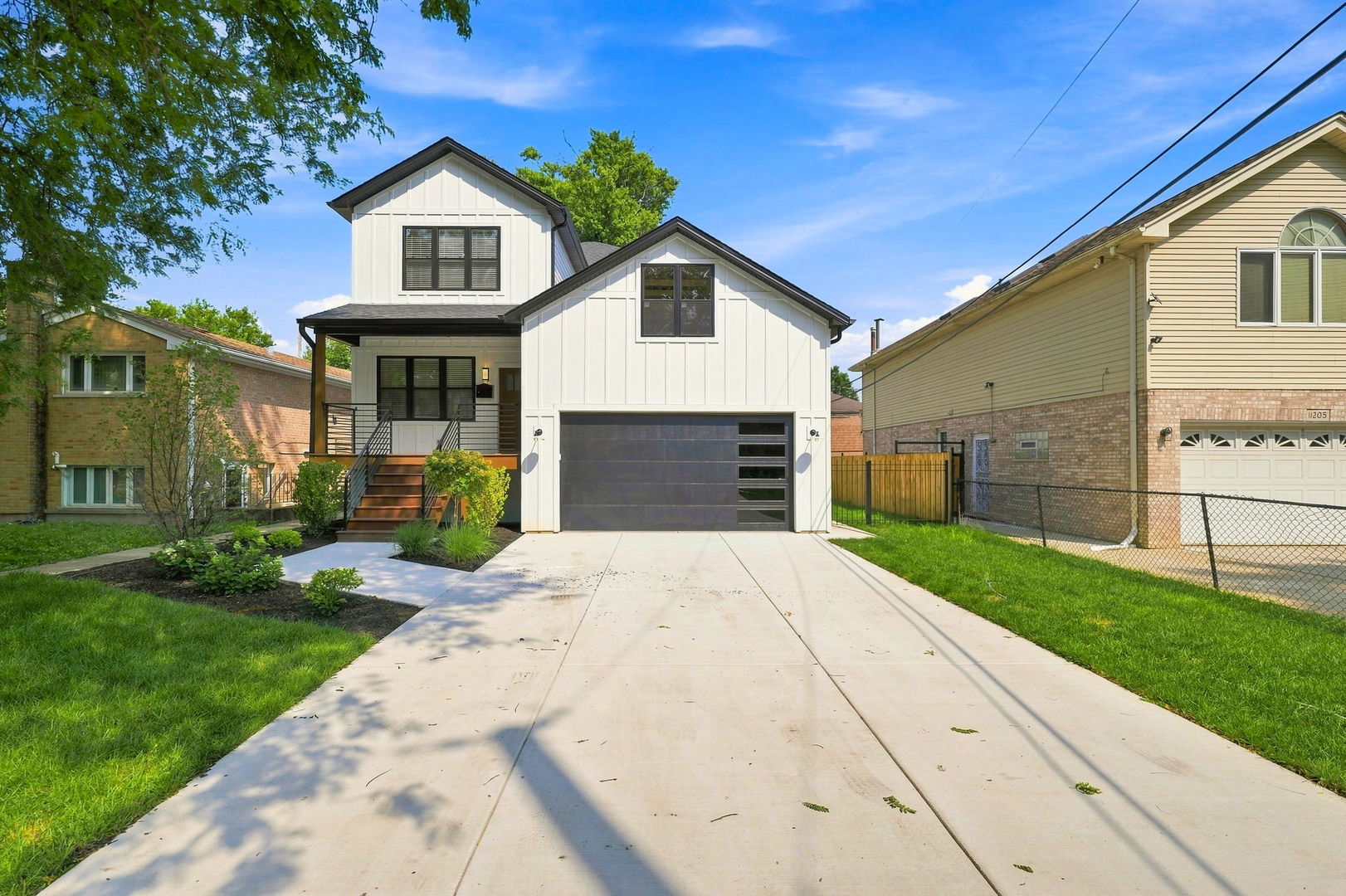 11173 S Longwood Drive Property Photo 1