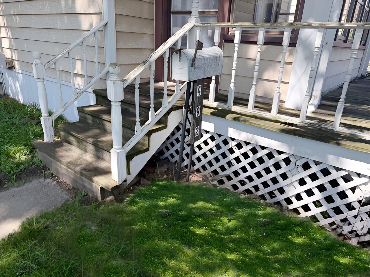 492 Freeland Avenue Property Photo 2