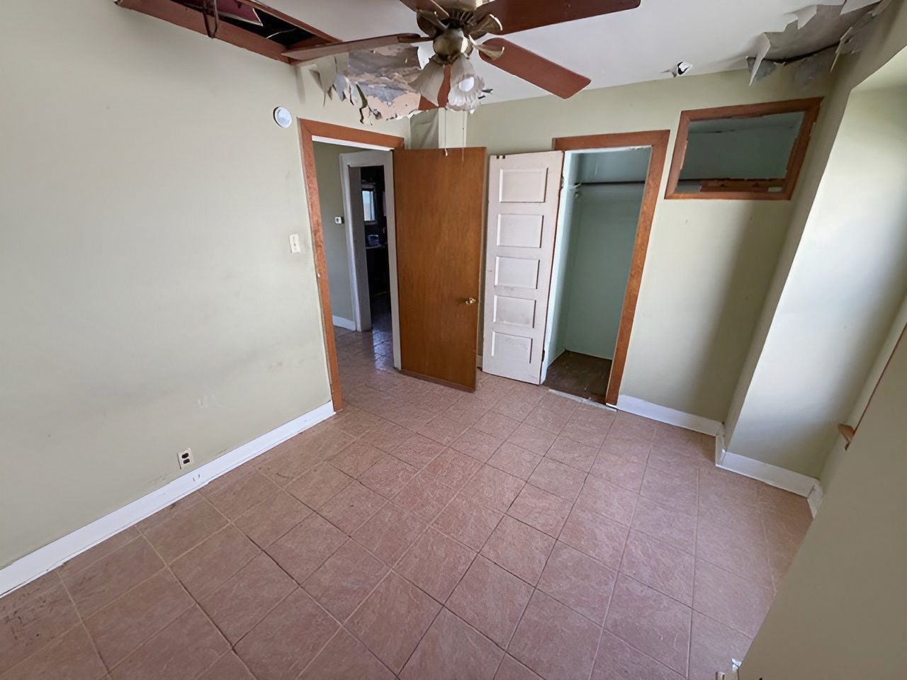 492 Freeland Avenue Property Photo 5
