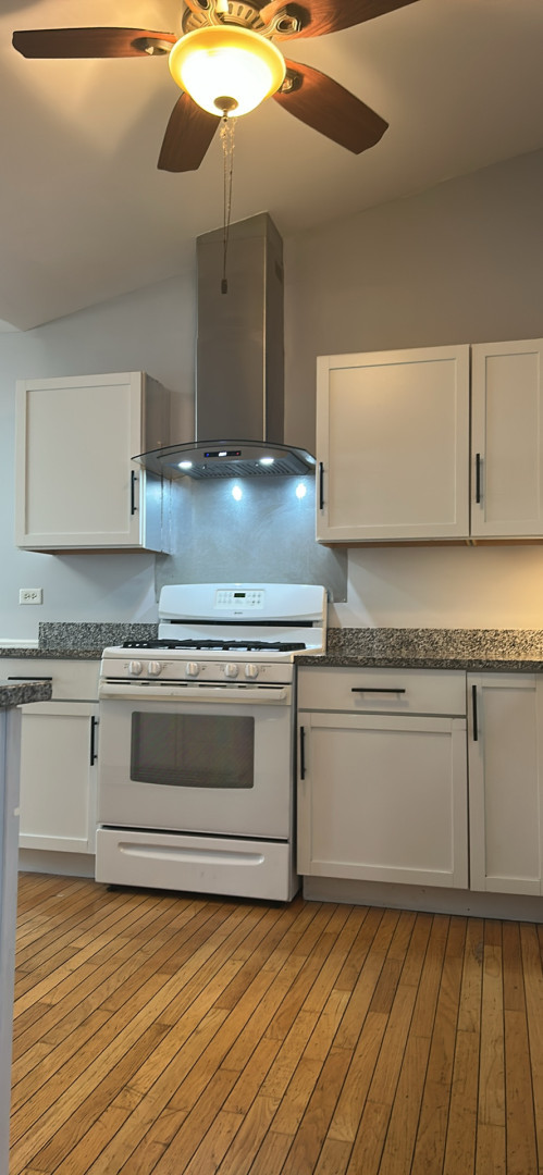 127 Villa Way 127 Property Photo 5