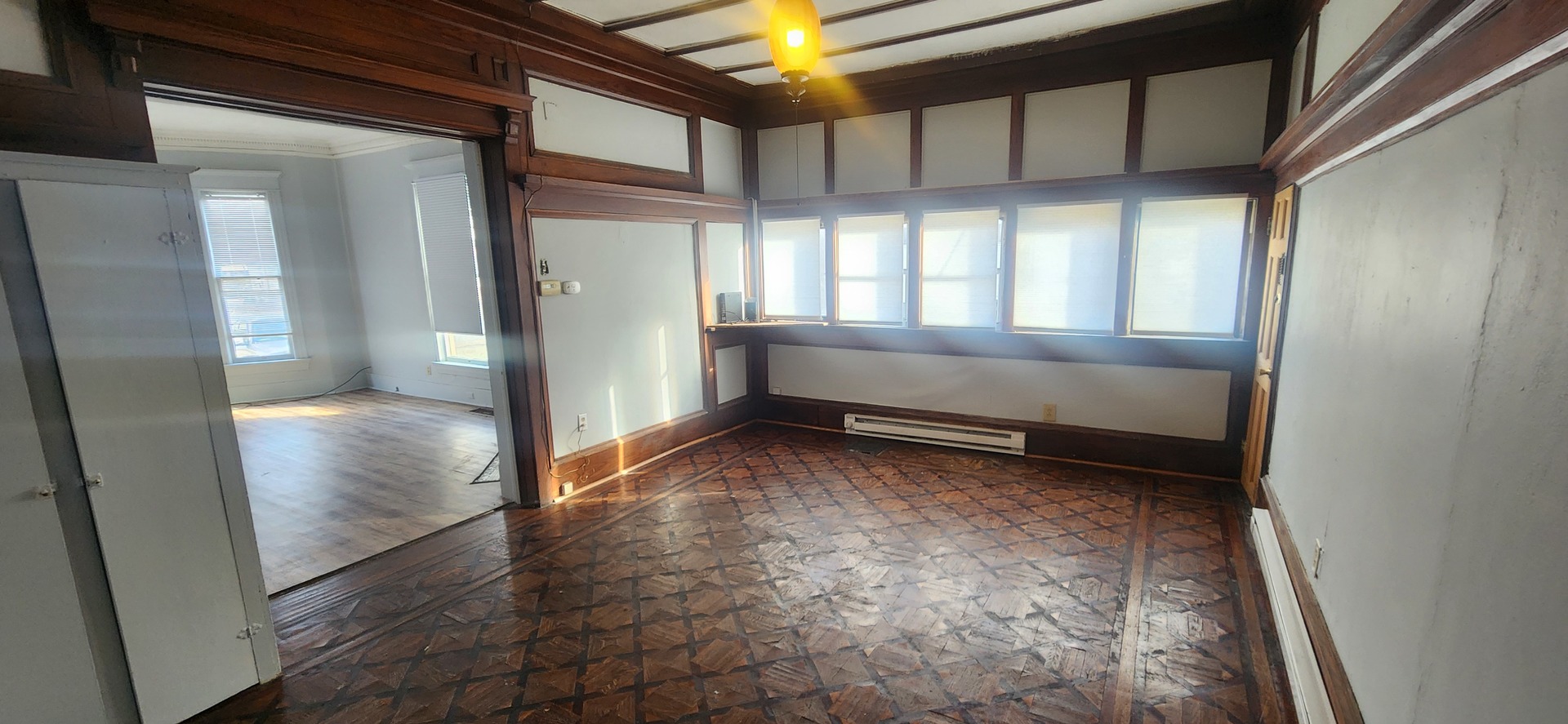1218 N Walnut Street Property Photo 6