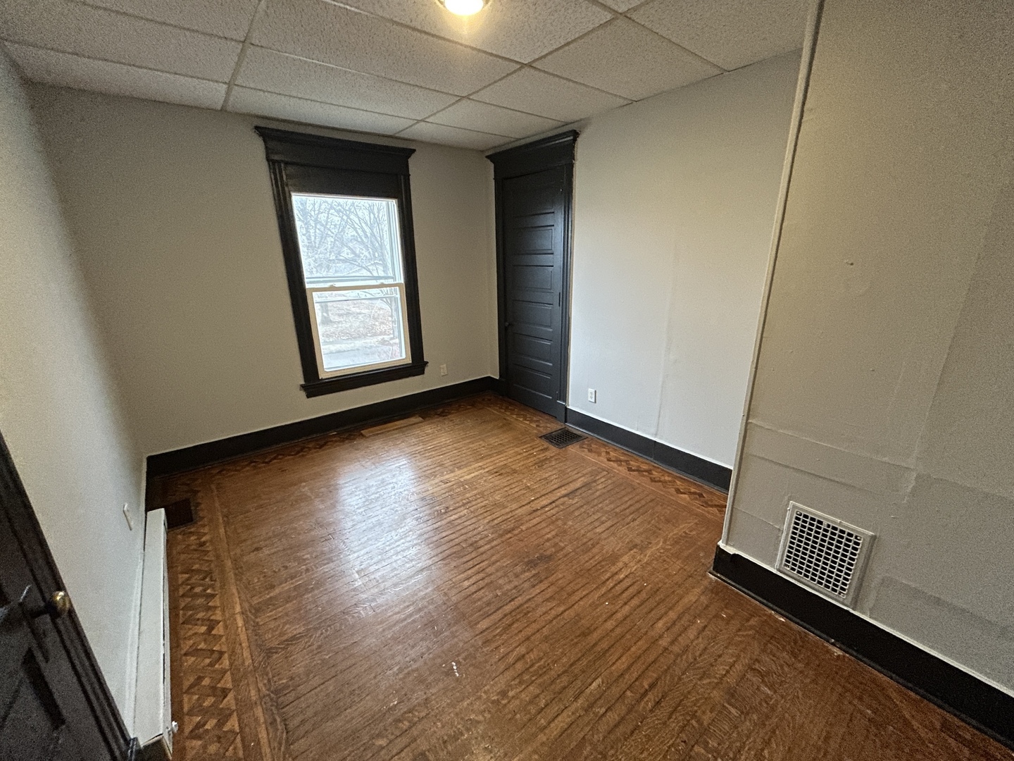 1218 N Walnut Street Property Photo 20