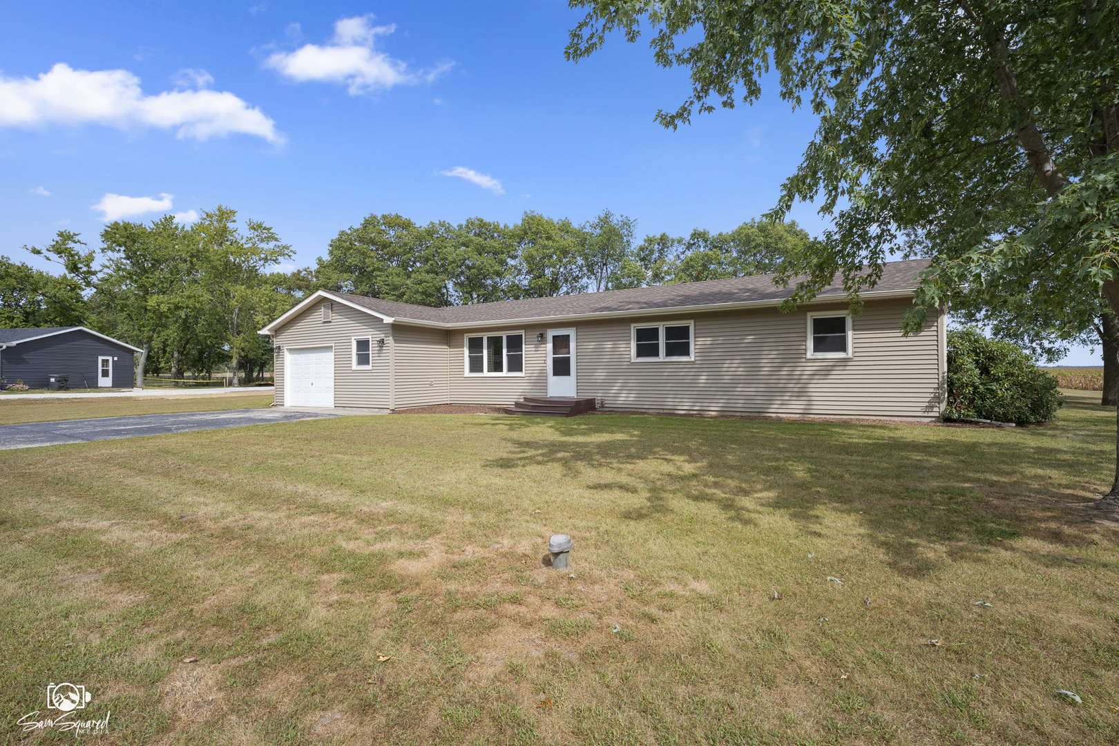 1871 S Oaklawn Drive Property Photo 2