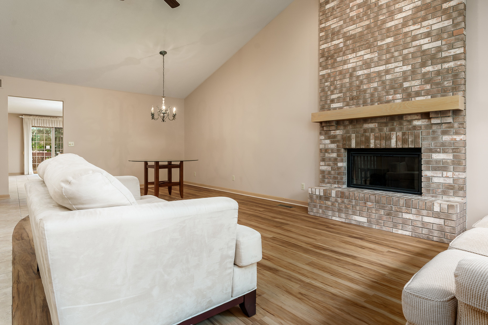 2932 Troon Court Property Photo 5