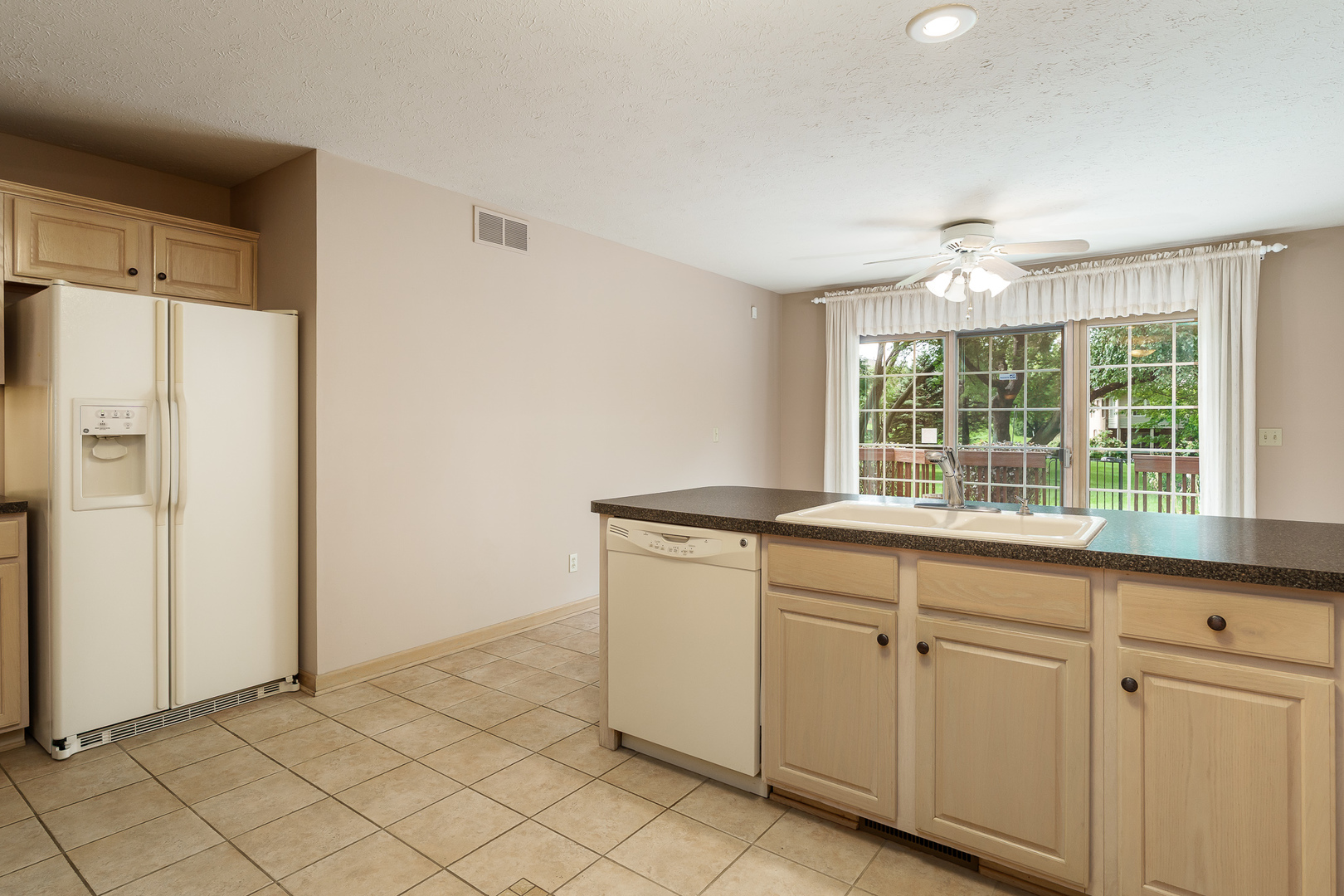 2932 Troon Court Property Photo 14