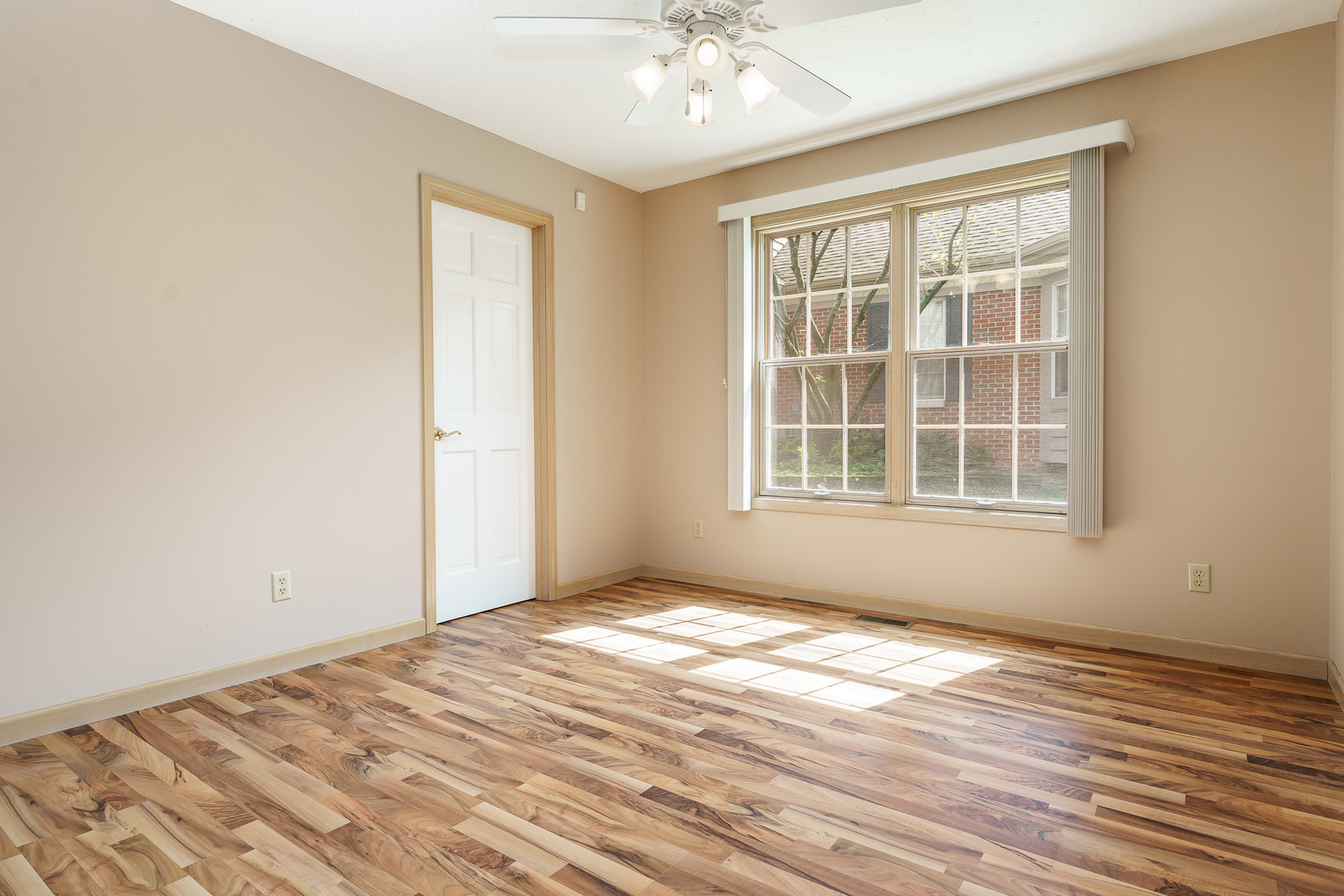 2932 Troon Court Property Photo 21