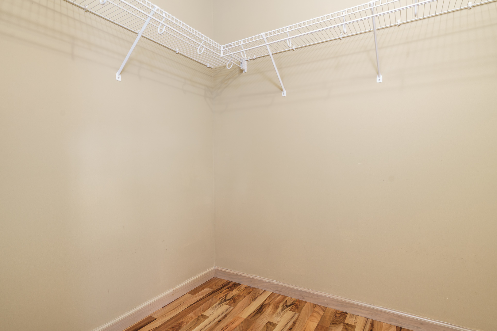 2932 Troon Court Property Photo 23