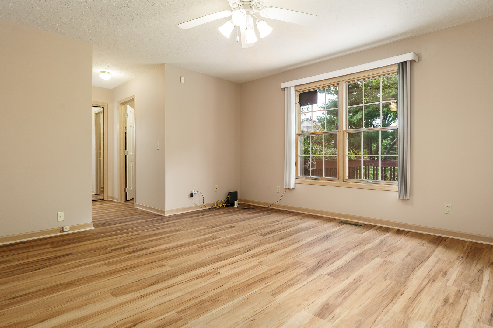 2932 Troon Court Property Photo 27