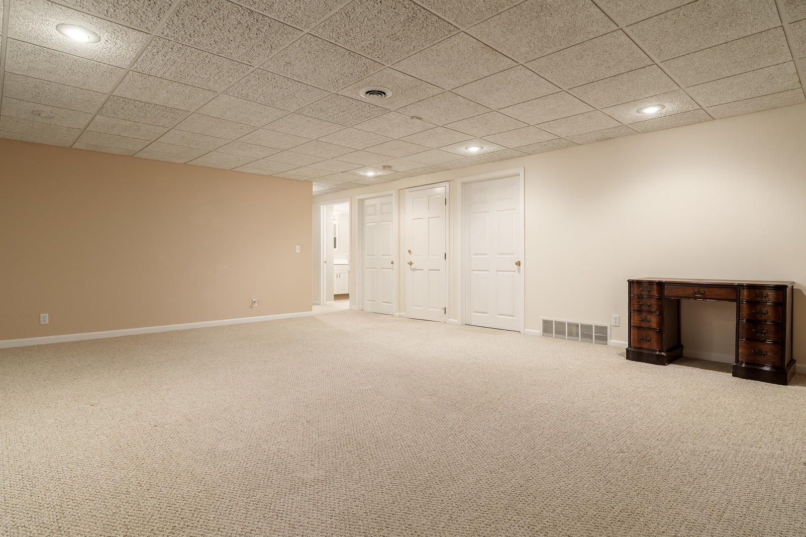 2932 Troon Court Property Photo 34