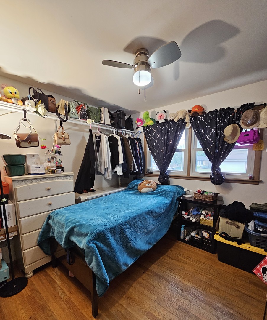 12543 S Menard Avenue Property Photo 11