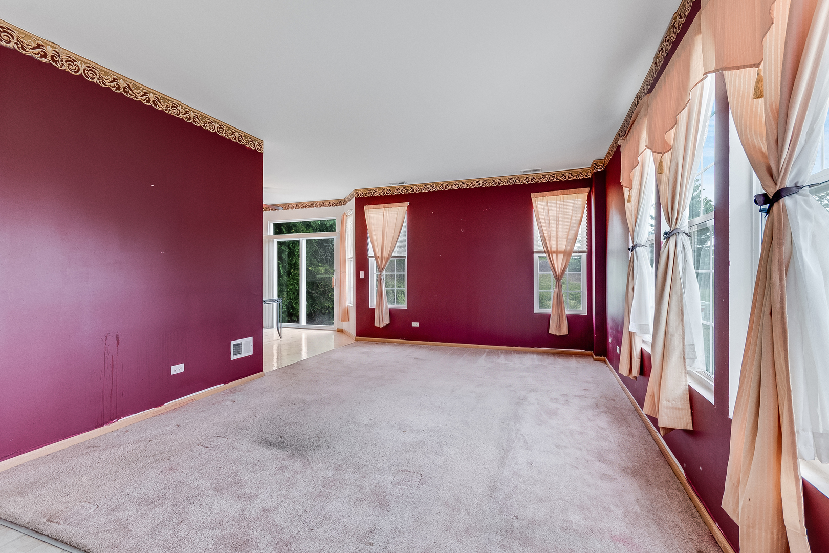 1220 Courtland Circle 1220 Property Photo 2