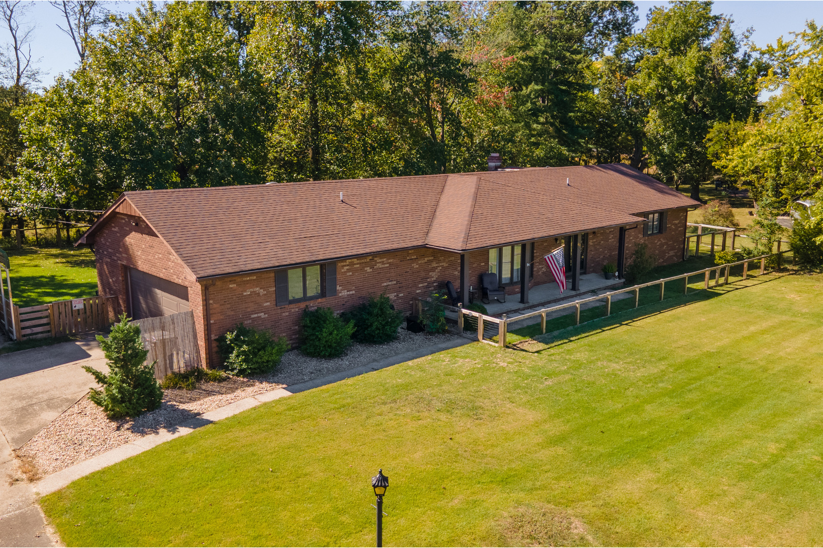 108 Oaklawn Circle Property Photo 1