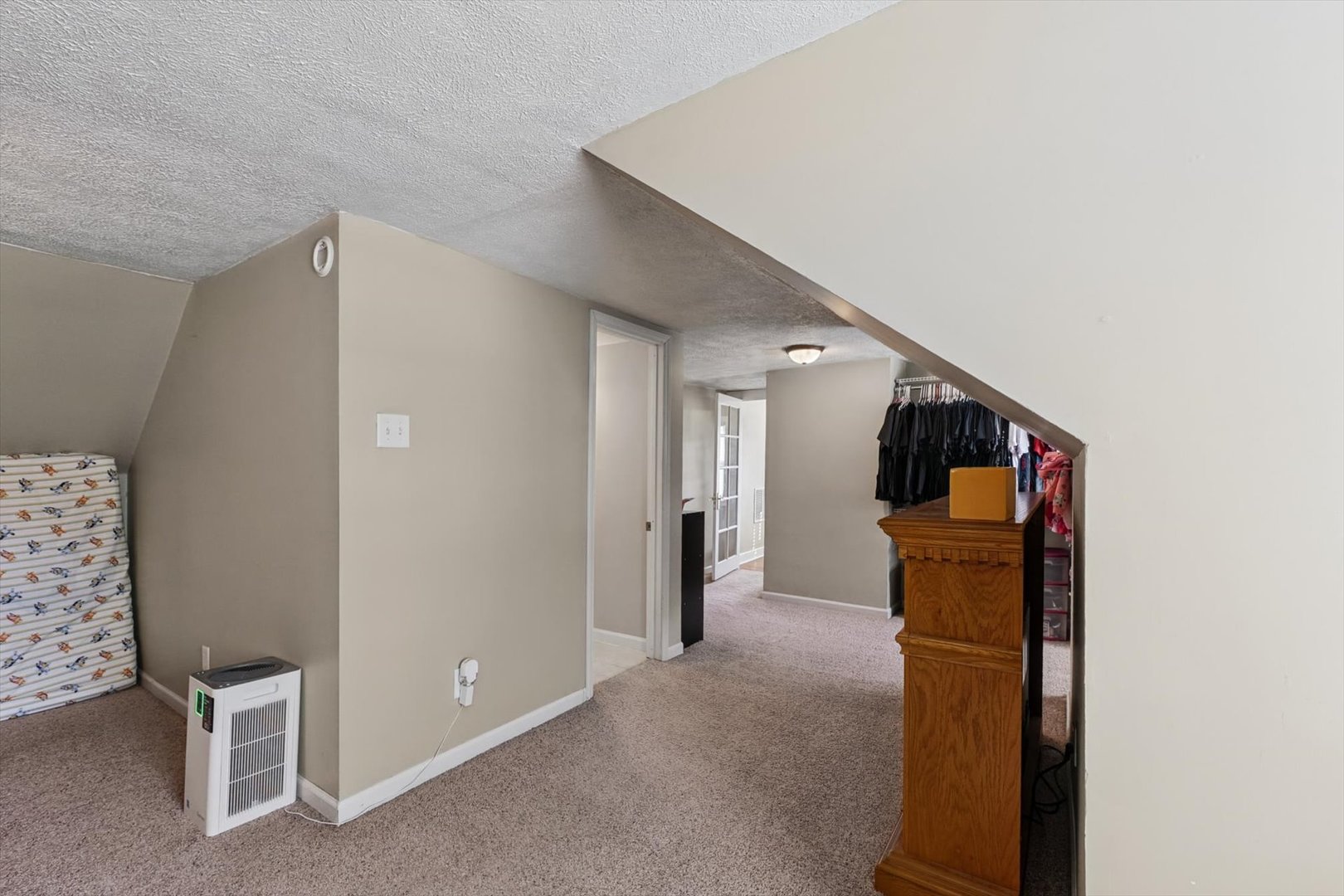 307 W Green Street Property Photo 26