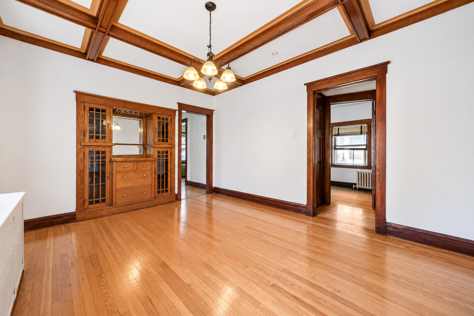 1517 S 57th Avenue Property Photo 5