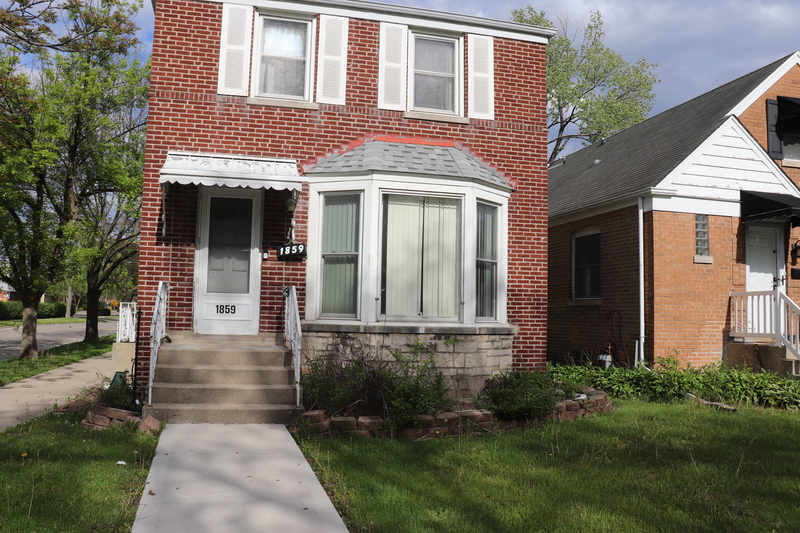 1859 N Nashville Avenue Property Photo 1