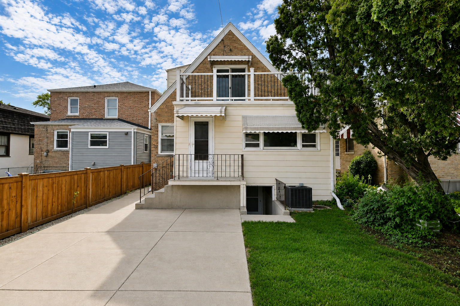 6227 N Naper Avenue Property Photo 27