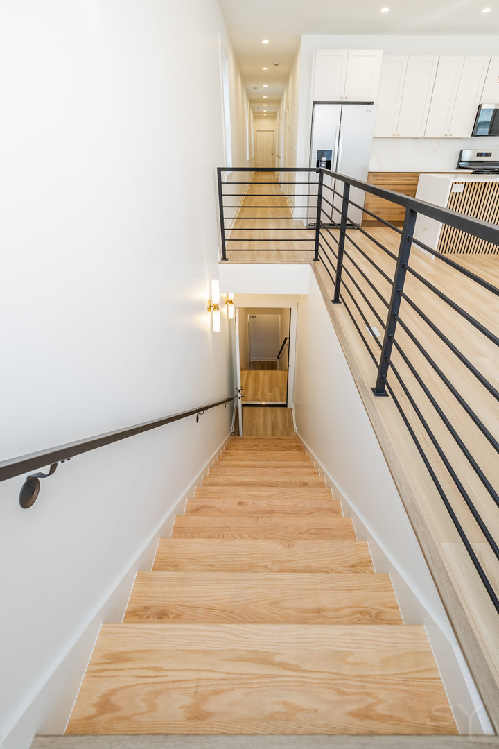 5167 S Michigan Avenue Property Photo 3
