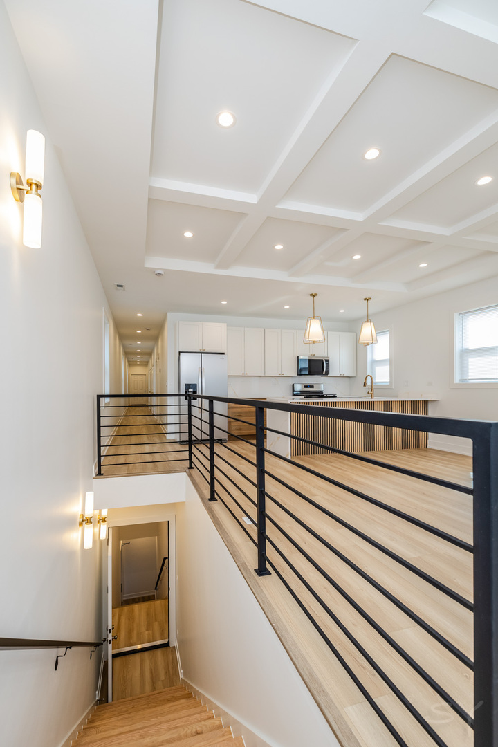 5167 S Michigan Avenue Property Photo 4
