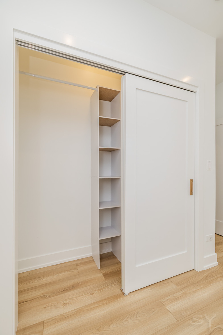 5167 S Michigan Avenue Property Photo 17