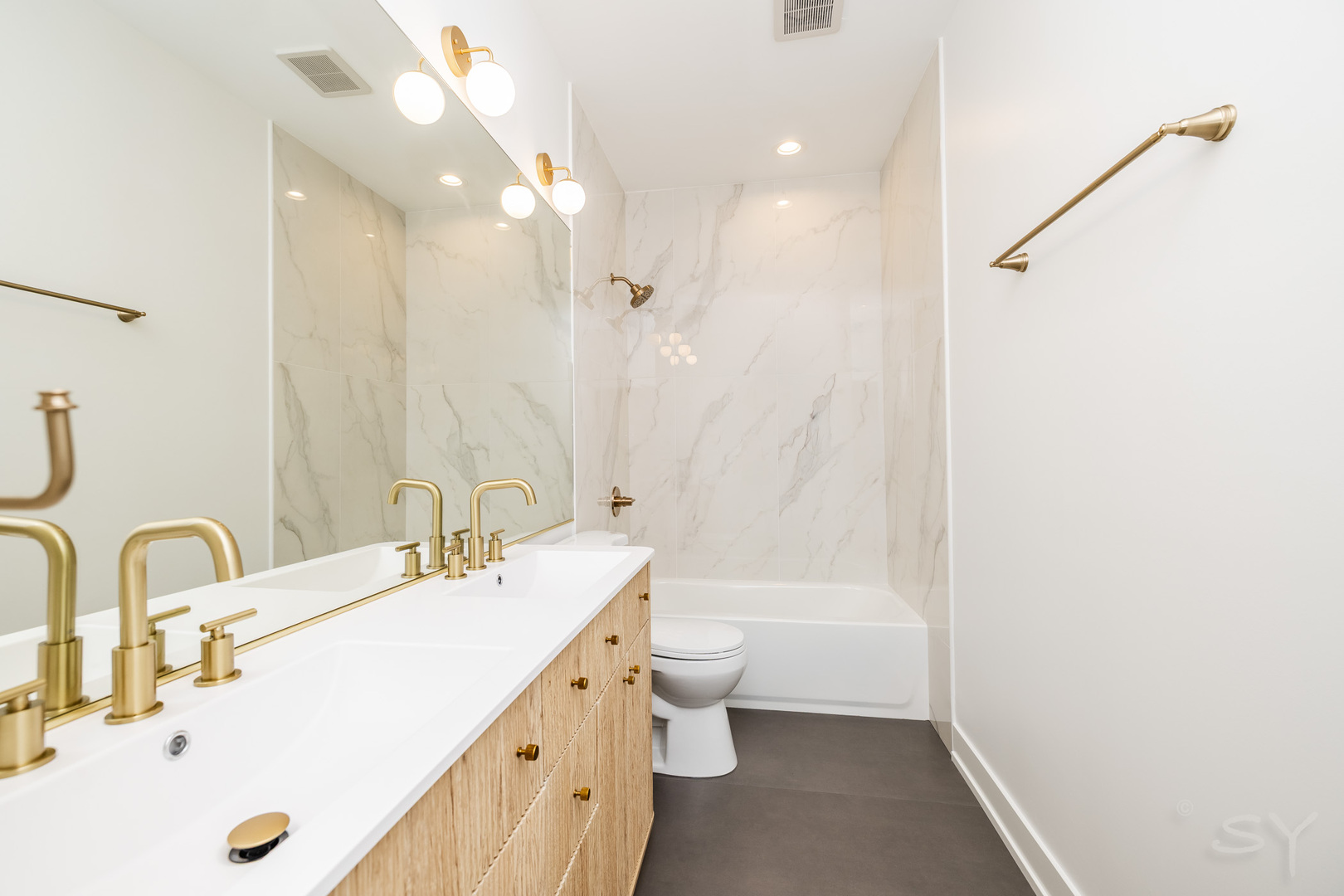 5167 S Michigan Avenue Property Photo 32