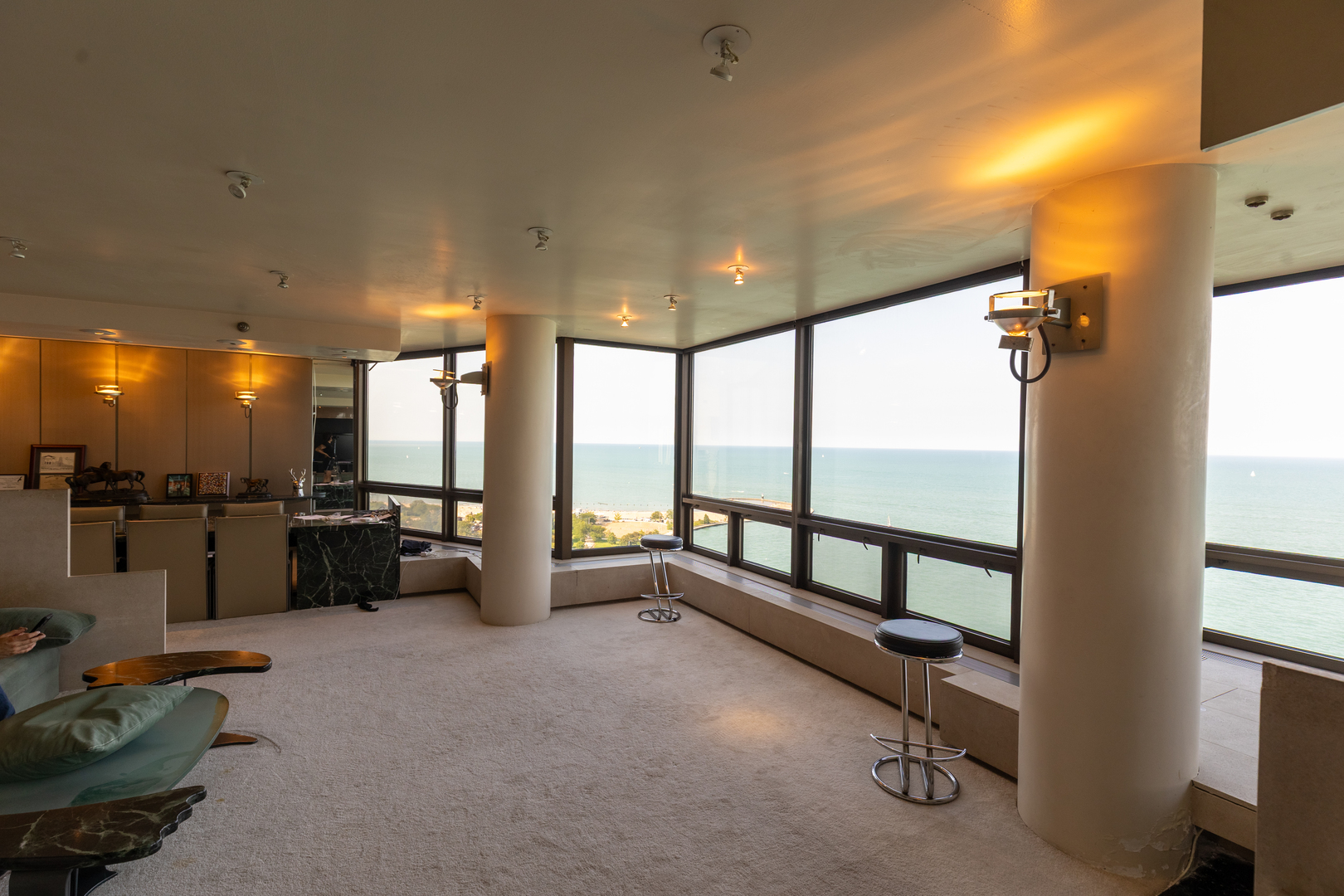 1418 N Lake Shore Drive 28 Property Photo 10