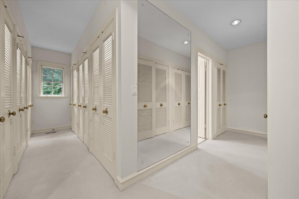 64 Locust Road Property Photo 26