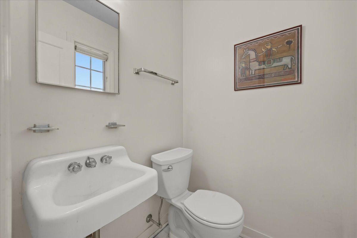 64 Locust Road Property Photo 38